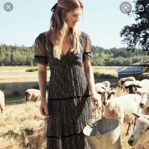 FLASH SALE Doën Ayana dress size L